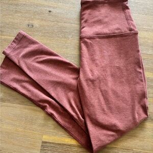 Beyond Yoga Women's Rust-Colored Leggings